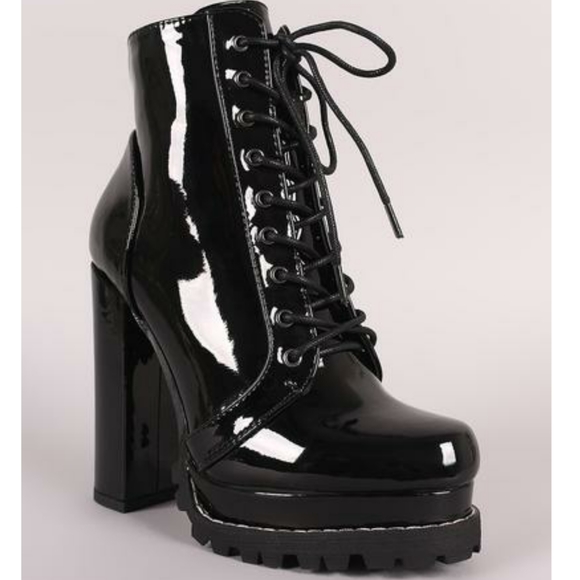𝙇𝙖𝙨𝙩 𝙎𝙞𝙯 8.5🥇🖤Patent Lug Sole Lace Up Platform Boot - BLACK - Picture 14 of 16